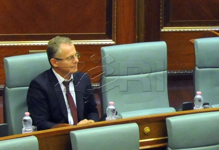 Ministri i Financave dhe Transfereve Besnik Bislimi ka vizituar sot Administratën Tatimore të Kosovës