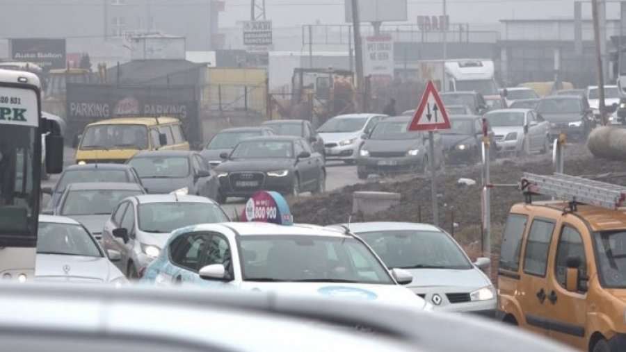 Punimet në Veternik nuk përfundojnë deri në maj
