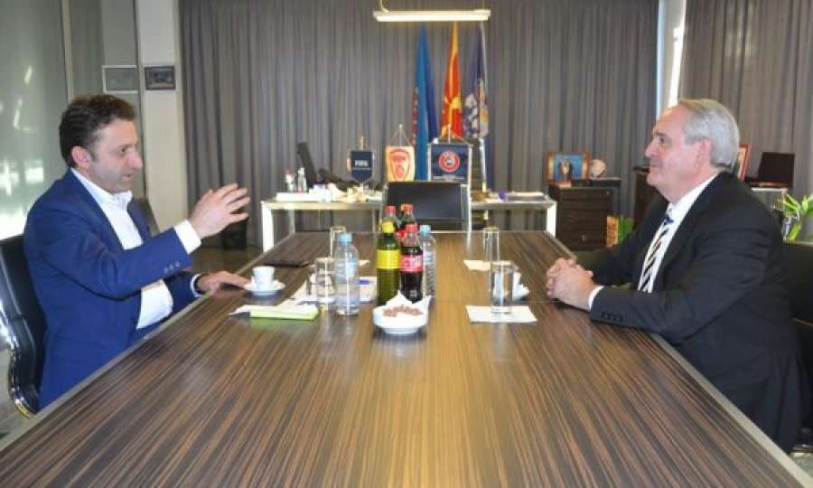 Presidenti i Federatës maqedonase: Presim ndeshje korrekte dhe spektakël kundër Kosovës