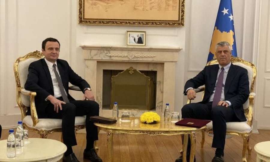 Çështja e mandatarit – Hashim Thaçi tregon edhe sa do ta pres Albin Kurtin
