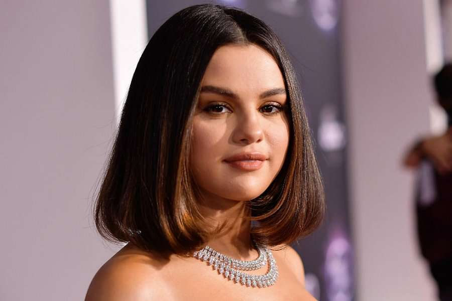 Selena Gomez ia arriti qëllimit, mposhtë Justin Bieber