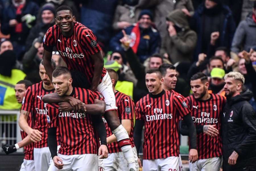 Milani mbetet pa yllin e skuadrës, pranë transferimit në La Liga