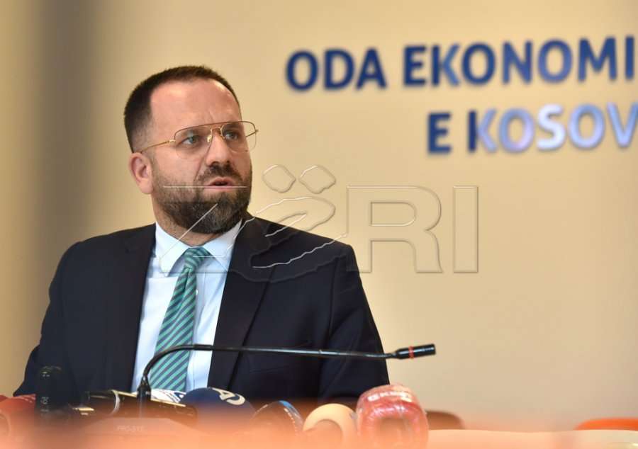 Rukiqi: Pandemia do t’ia humbë Kosovës 10 mijë vende të punës