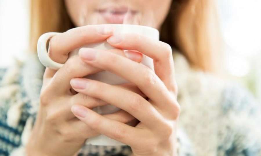 Uji i vakët, sekreti për një tretje më të mirë