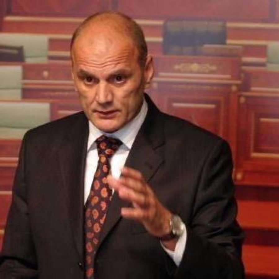 Gani Geci tregon çfarë notash kishte në shkollë: Isha gjeneratë me Hashim Thaçin
