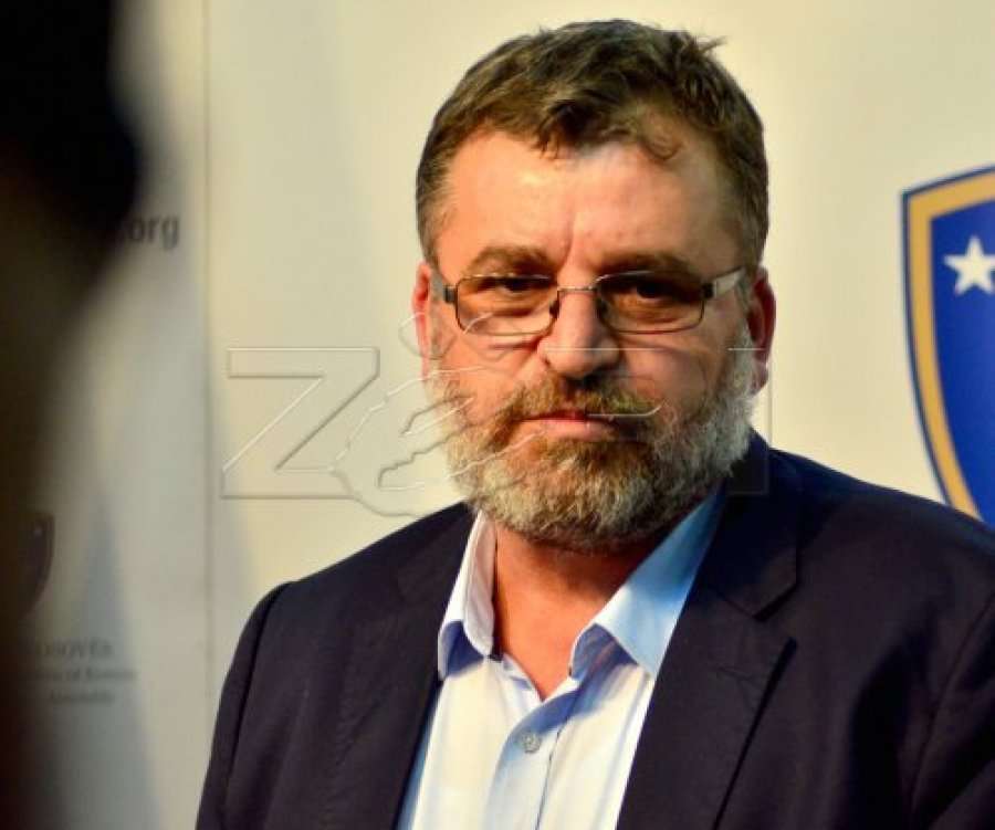 Ministria e Ekonomisë arsyeton shkarkimin e bordeve në katër ndërmarrje publike