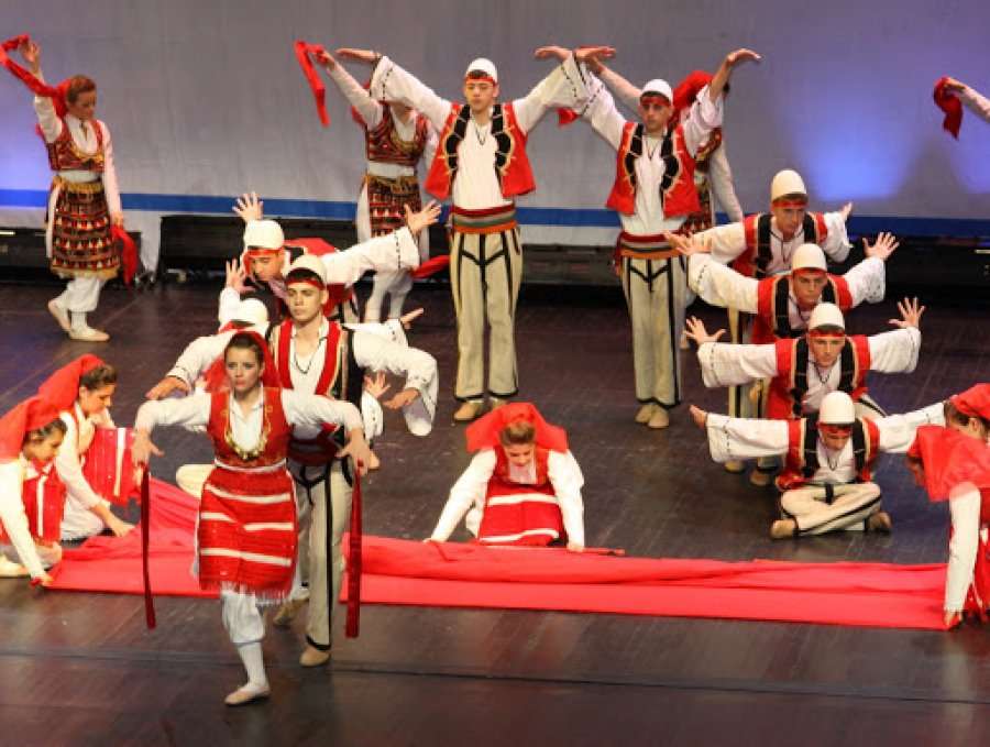 Muzika e mirëfilltë folklorike dhe kultura shqiptare në BBC