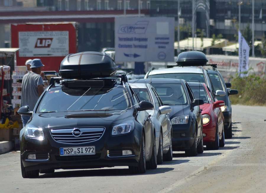 Nga 1 gushti hiqet Kartoni i Gjelbër për bashkatdhetarët që vinë në Kosovë