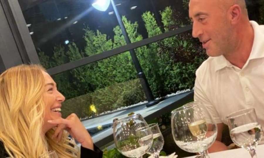 Anita me fjalë romantike për Ramushin