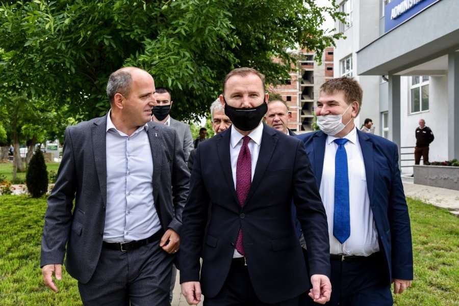 BE-ja dhuron për Kosovën donacion në vlerë prej 5 milionë eurove