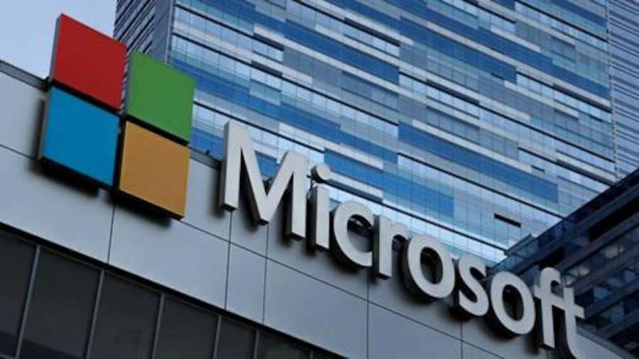 Microsoft do të zëvendësojë gazetarët me robotë