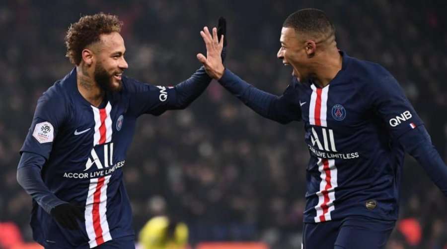PSG nuk heq dorë nga Mbappe e Neymar, synojnë të blejnë yje të tjerë