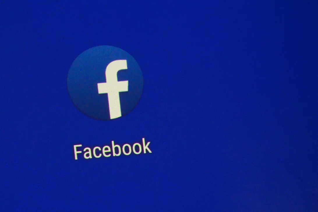 Facebook dhuron maska mbrojtëse kundër koronavirusit