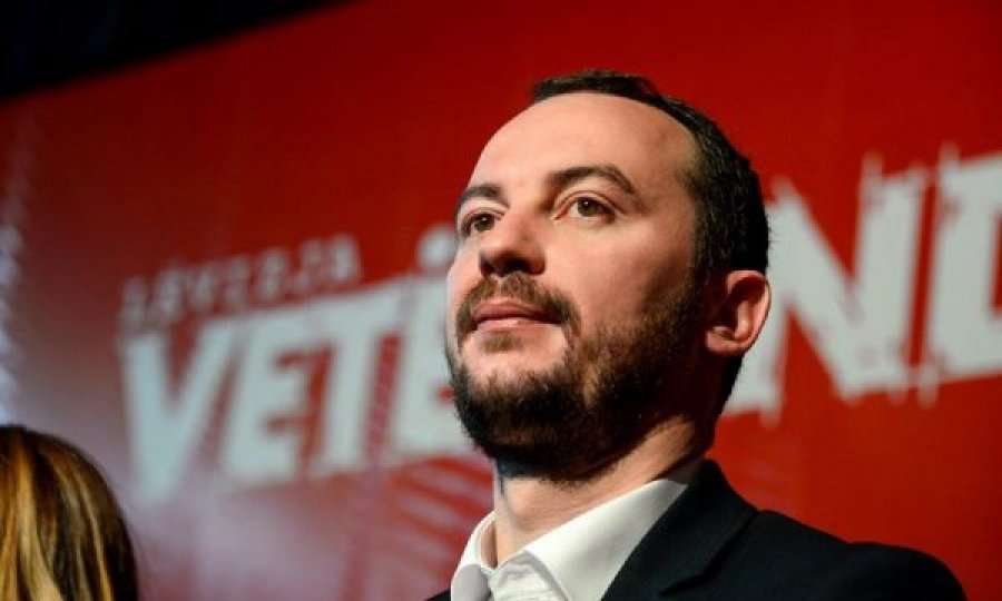 Reagon edhe Dardan Molliqaj: Albin Kurti shkoi sepse deshi totalitarizëm
