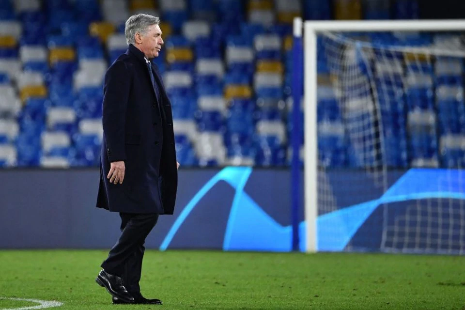 Futbolli pas koronavirusit, ja çfarë do të ndodhë sipas Ancelottit