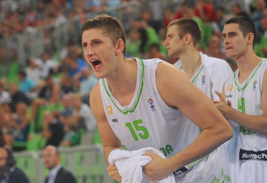 Ylli i basketbollit Gëzim Morina ka një porosi për popullin e Kosovës
