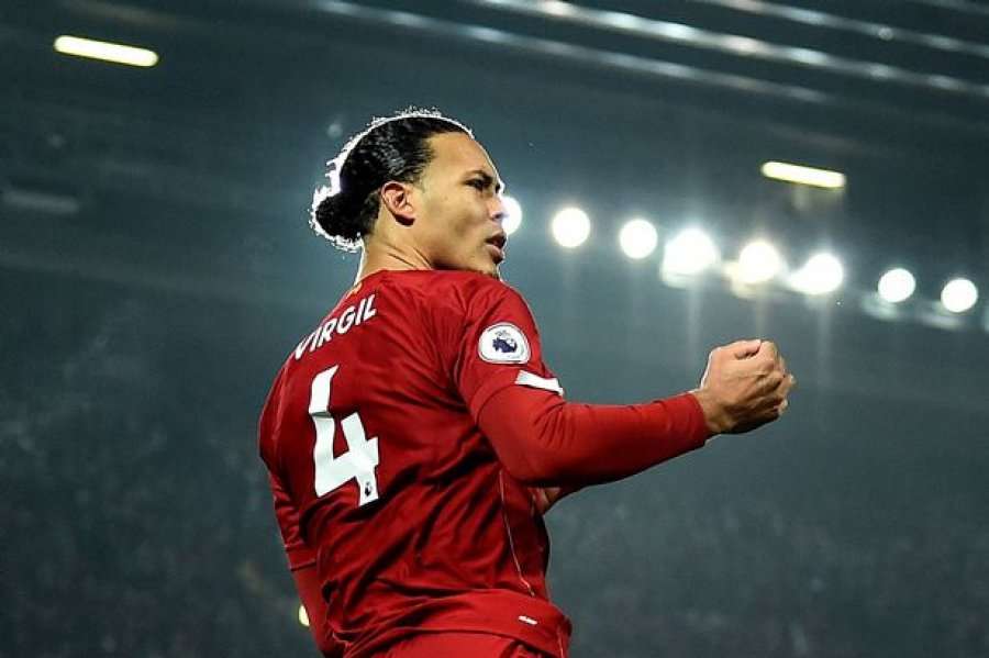 Lojtari më i vështirë për t’u markuar? Përgjigjet Van Dijk, nuk është Messi