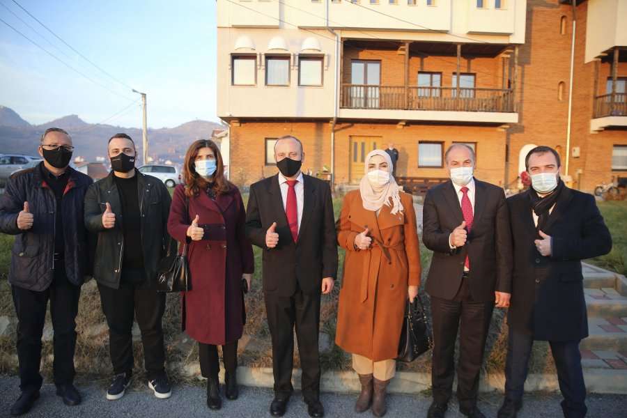 PDK-ja nis fushatën në Mitrovicën e Veriut