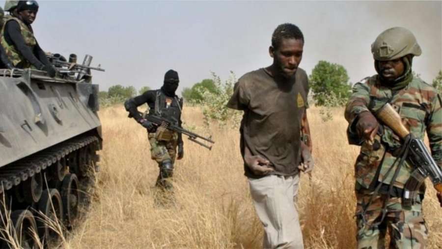 Militantët vrasin 40 persona në një fermë në shtetin afrikan