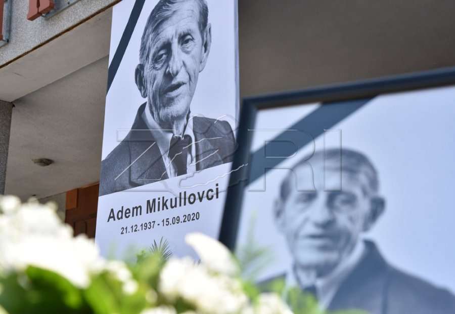 Vdes aktori Adem Mikullovci