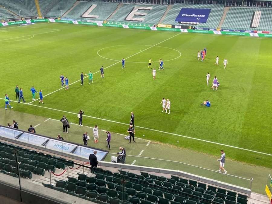 Drita reagon pas eliminimit nga Liga e Evropës, ka një mesazh për Legia Varshavën