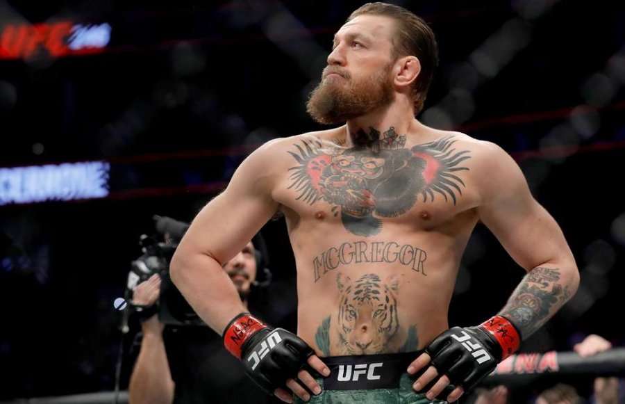 McGregor rikthehet në ring, zbulon kundërshtarin e radhës