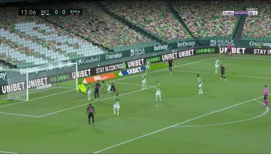 Real Madridi zhbllokon ndeshjen, shënon Valverde