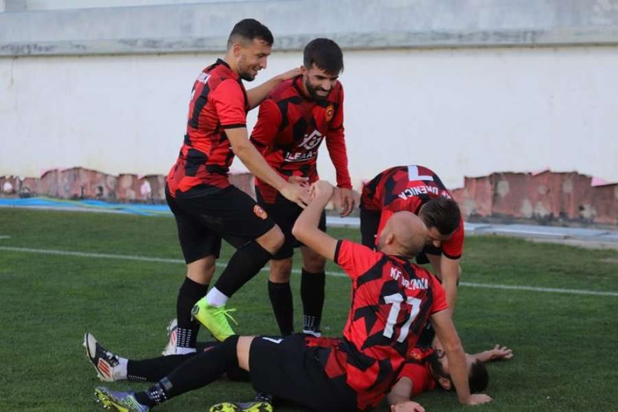 Superliga Live: Mbyllet ndeshja Feronikeli - Drenica