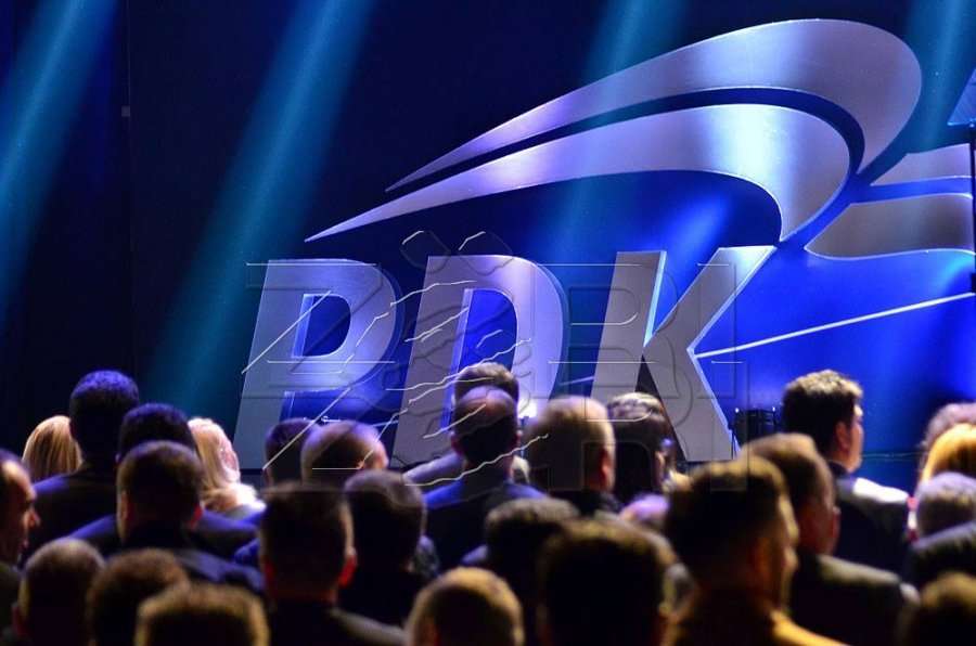 PDK-ja thërret Hotin në interpelancë për procesin e dialogut në Bruksel