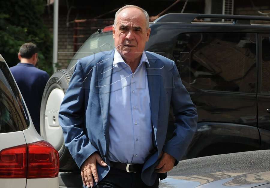Haki Rugova nuk u paraqit në gjykim, Policia konfirmon se është i infektuar me COVID-19