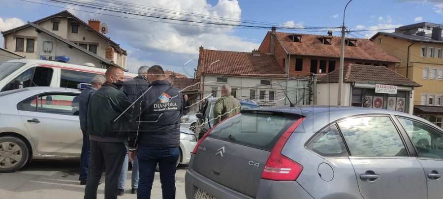 Aksidentohet vetura e Policisë në Prishtinë, ka të lënduar
