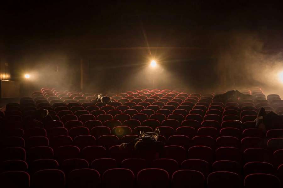 Ndalet rryma në Teatrin Kombëtar, anulohet shfaqja