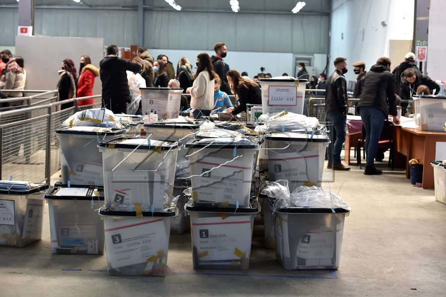 Numri i votave që kanë marrë secila parti deri tani