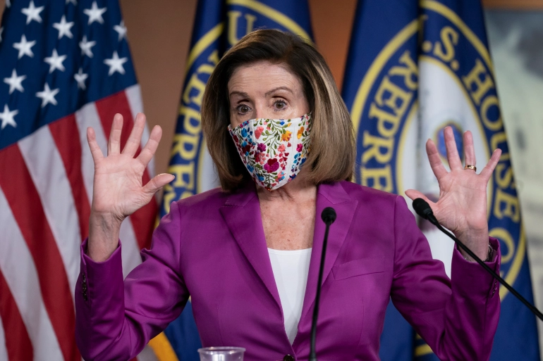 Trumpi drejt shkarkimit, Pelosi: Askush mbi ligjin, e nënshkruaj me trishtim dhe zemër të thyer