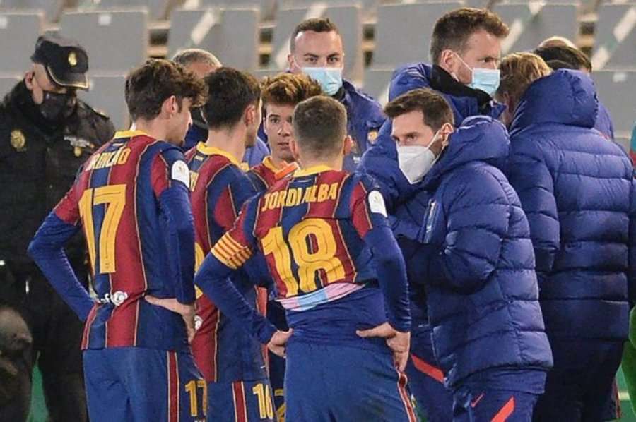 Messi i dhënë pas Barcelonës, pas përfundimit të kohës së rregullt të ndeshjes zbret në fushë dhe motivon skuadrën