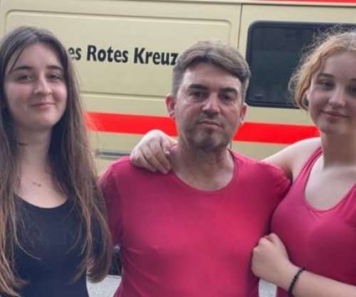 Babai nga Kosova gjen vajzat që i humbën pas reshjeve në Gjermani, ia shpëtuan me helikopter