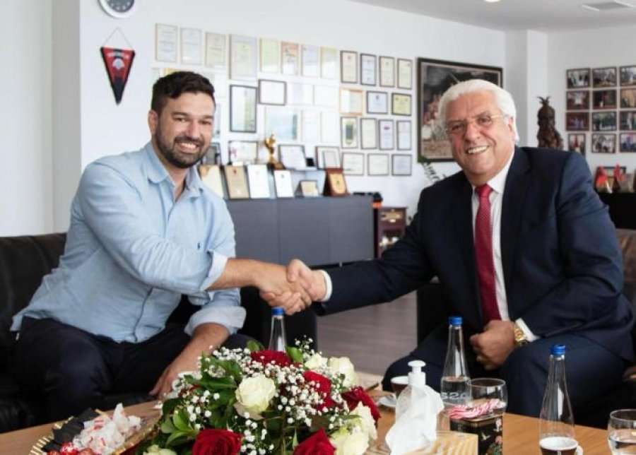 Deputeti shqiptar në Hamburg takim me Destanin: Lobim për diasporën shqiptare