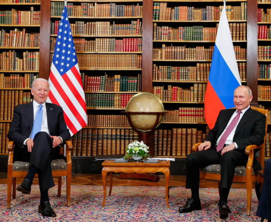 AP-ja bisedon me një kosovar në Gjenevë rreth takimit Biden-Putin