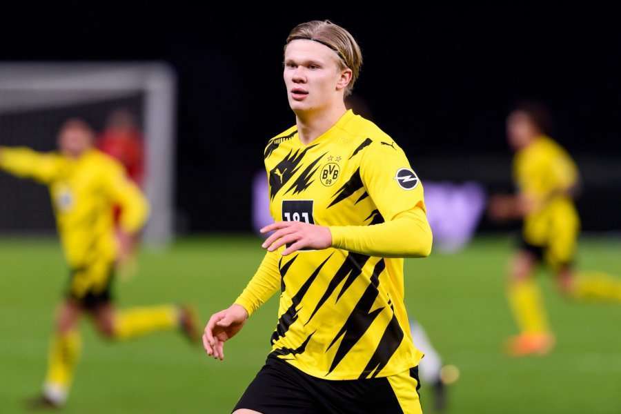 Borussia Dortmund e projekton të ardhmen me yllin Erling Haaland, i cili po kërkohet nga top-klubet evropiane