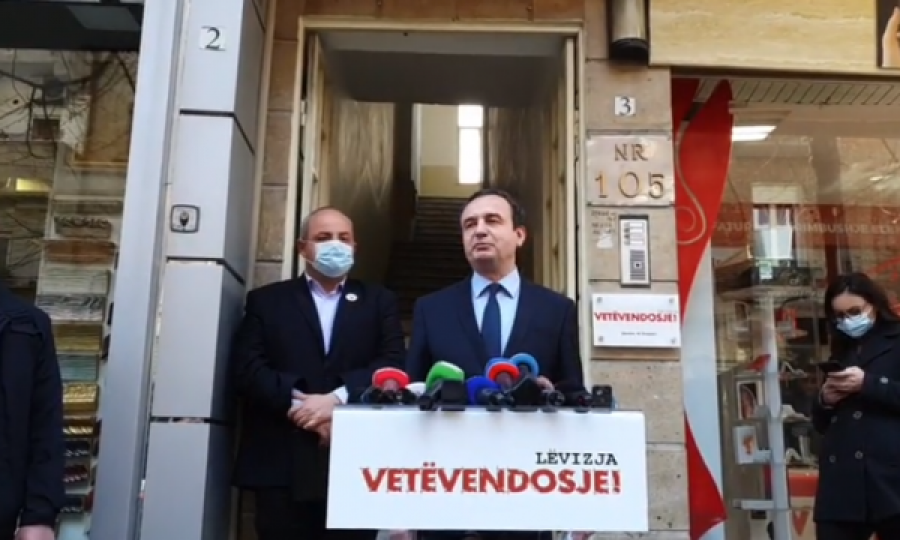 Pyetet për Murat Jasharin, Kurti nga Shqipëria: Nuk bëjmë kompromis me presidentin, posti i takon Vjosa Osmanit