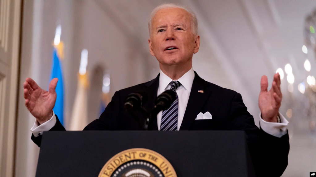Biden: Në prill çdo amerikan do të ketë një ofertë për vaksinim
