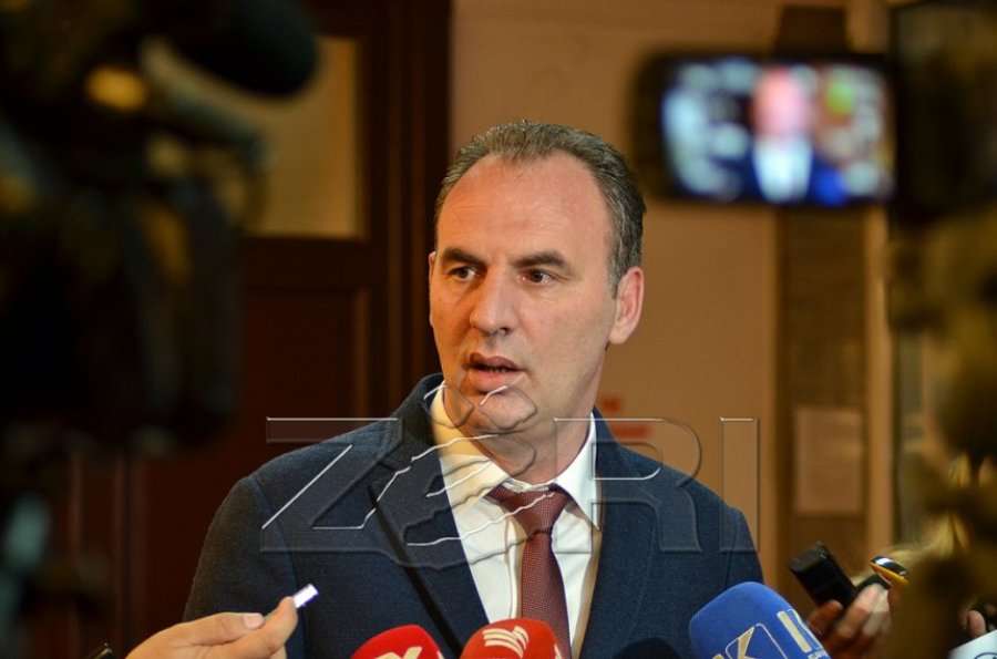Limaj: Millosheviqi më përshëndeti, i thashë “mos më fol – keni bërë dete me gjak”