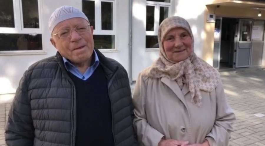 Të moshuarit vijnë nga Gjermania për të votuar në Kosovë