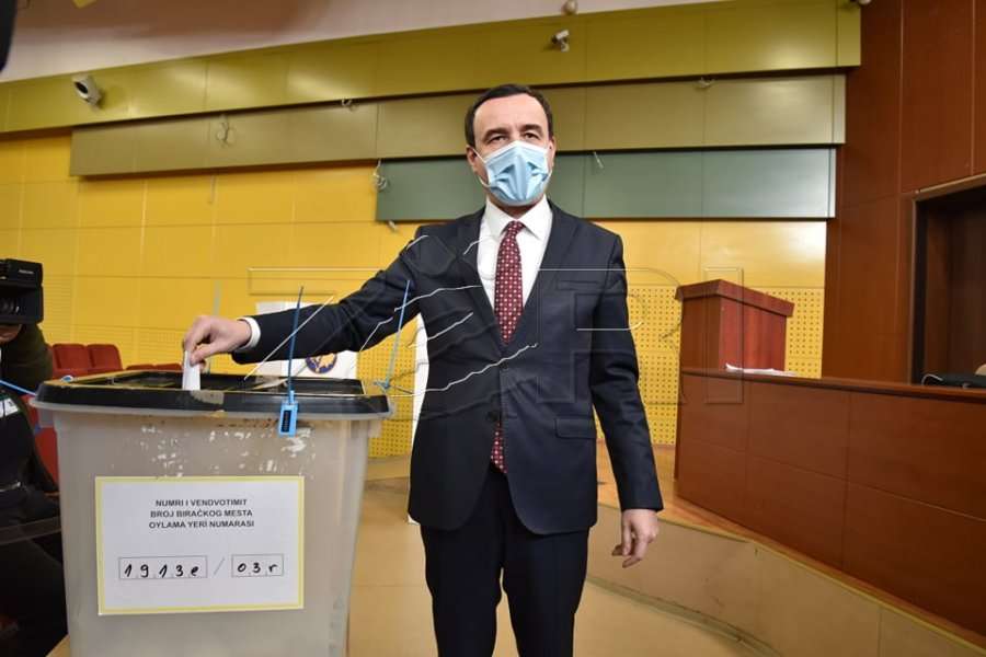Kurti fton qytetarët të dalin të votojnë: Po përmbyllet një vit i suksesshëm dhe i mirë elektoral