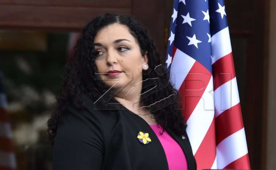 Vjosa Osmani, politikania e Kosovës më popullore në Shqipëri
