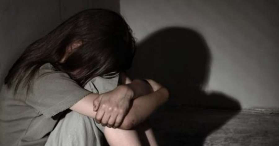 “E kanë shti n’klasë edhe kanë tentu me dhunu”, rrëfimi i babait të 14-vjeçares që u sulmua seksualisht në Podujevë