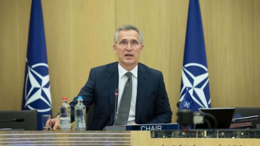 NATO paralajmëron Moskën për Ukrainën, Putini nuk tërhiqet
