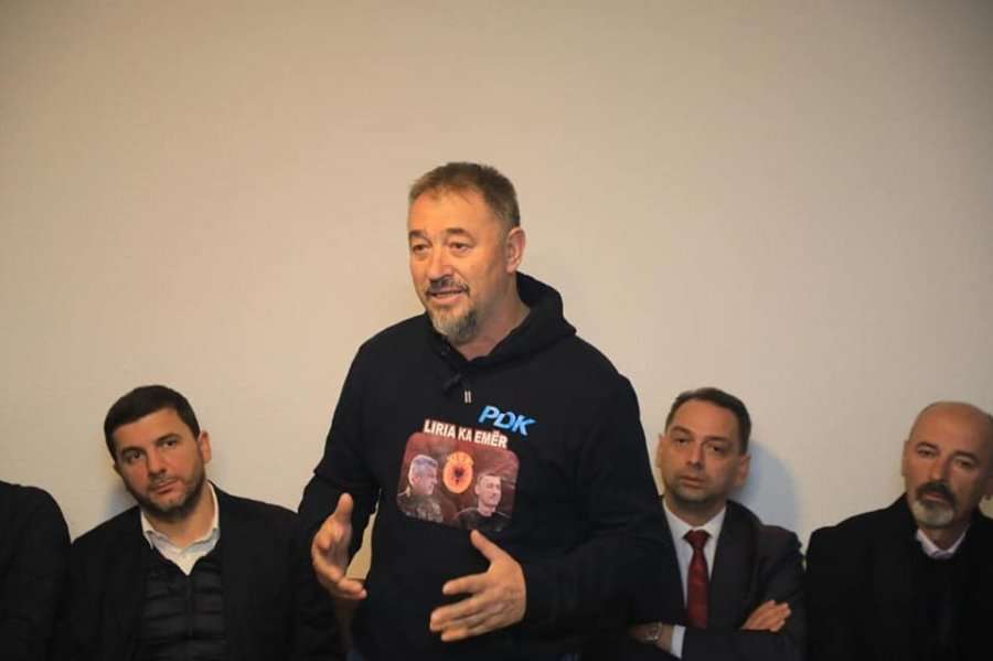 Lushtaku akuzon Jasharin se po e pengon PDK-në të bëjë fushatë në Skenderaj