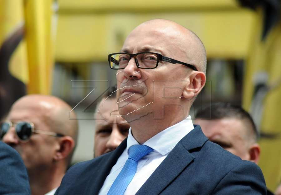 Rakiq: Do të largohemi nga të gjitha institucionet e Kosovës nëse deri në fundvit s’krijohet Asociacioni