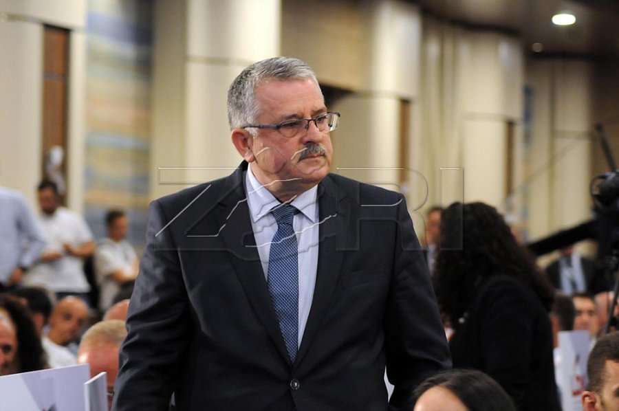 Veliu: Asnjëherë nuk do të largohem nga LDK-ja